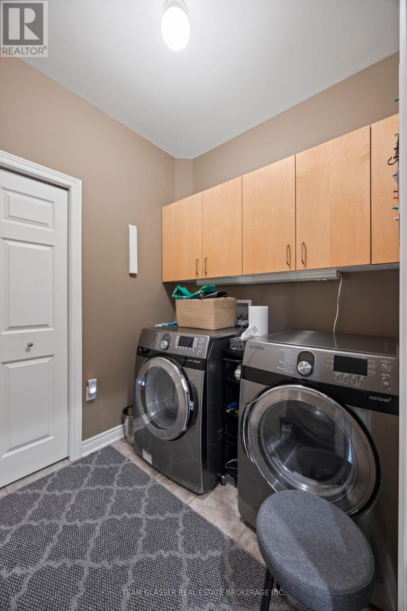 #139 2025 MEADOWGATE BOULEVARD - Image 26