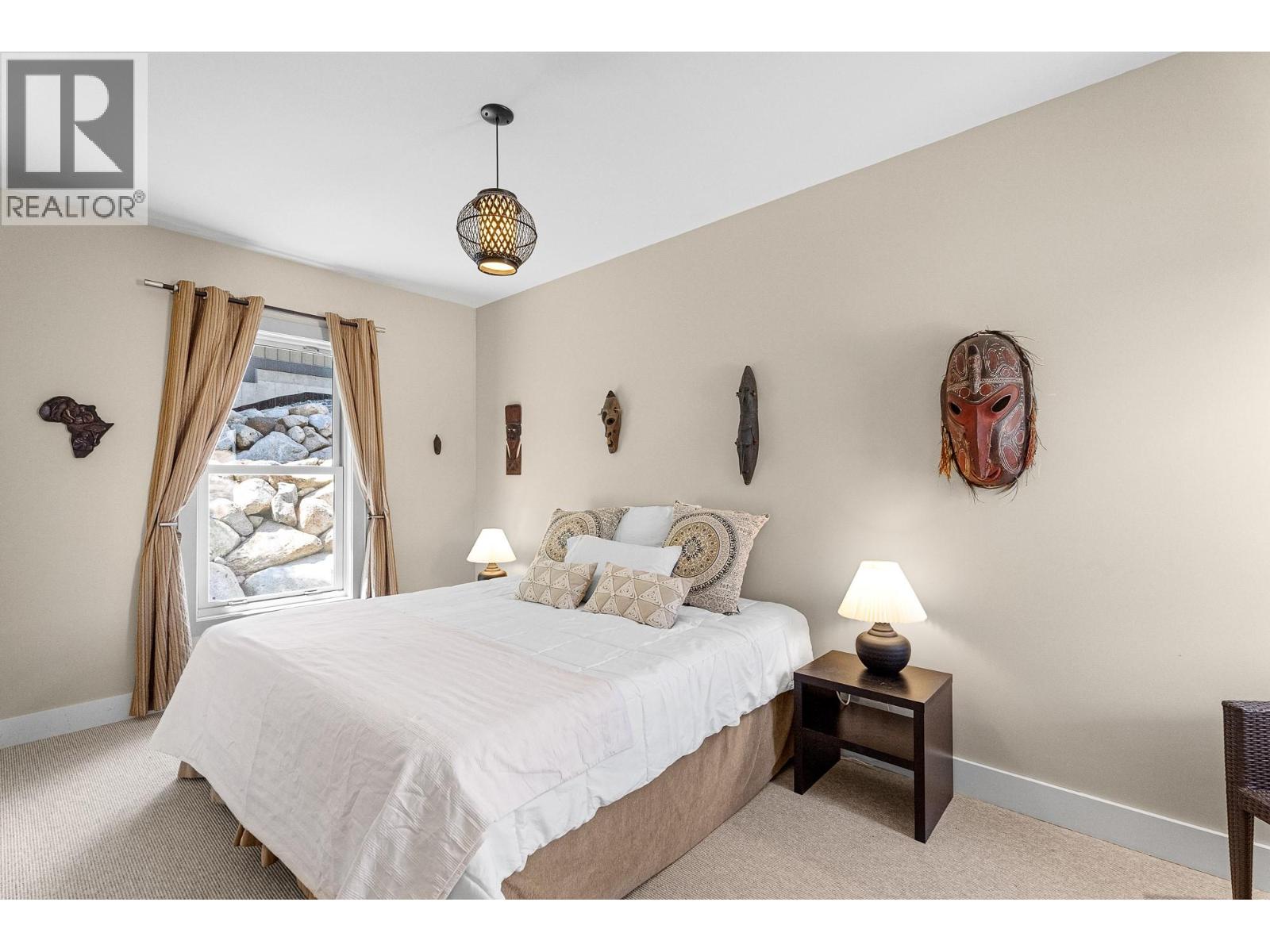 6588 Monck Park Road - 47