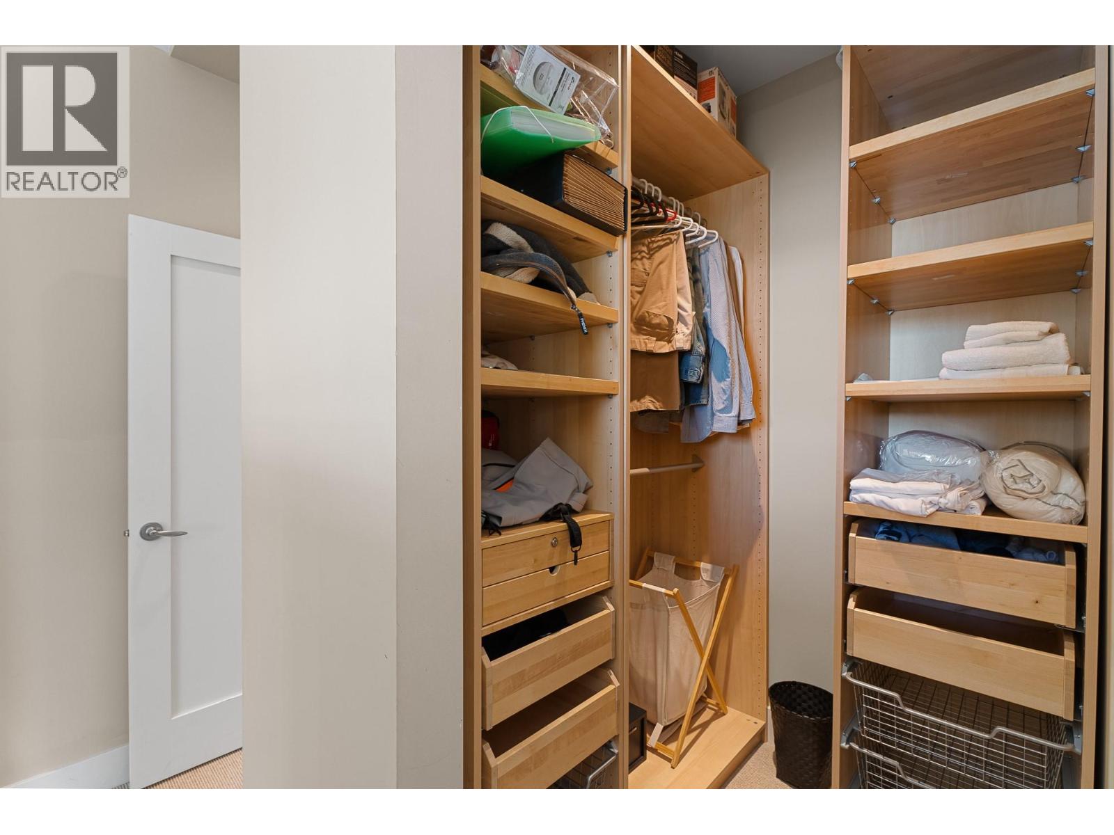 6588 Monck Park Road - Image 64