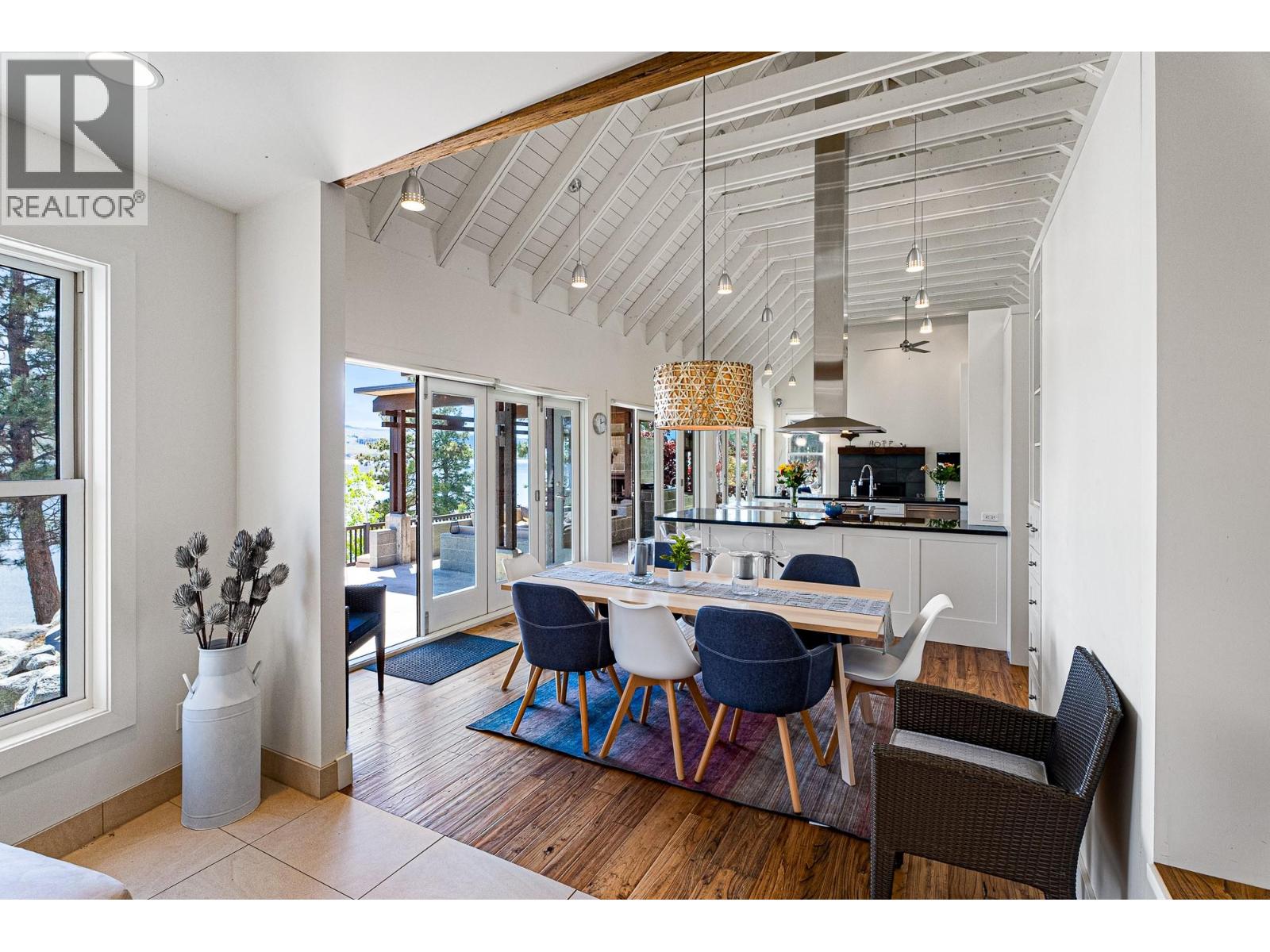 6588 Monck Park Road - 14