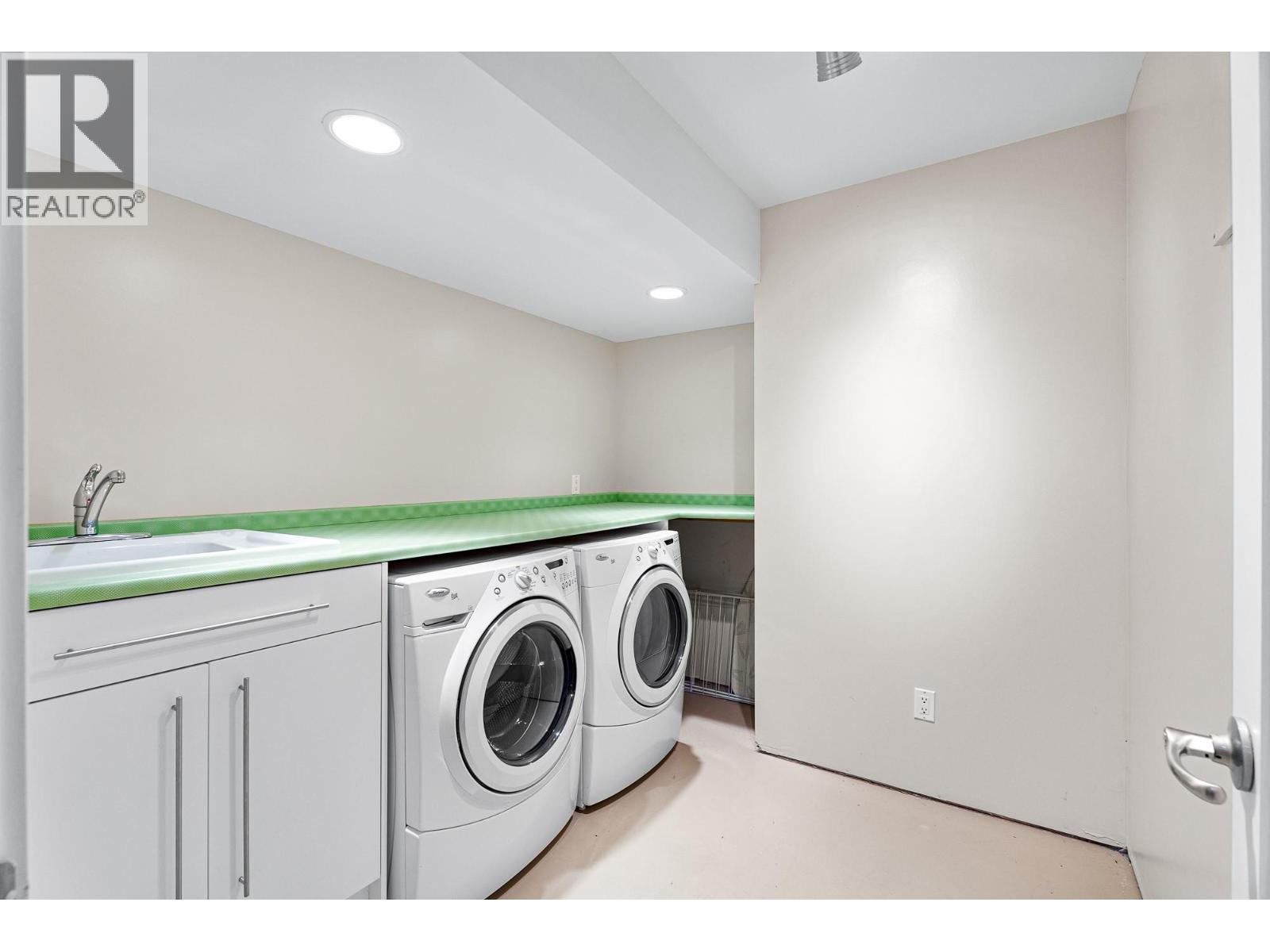 6588 Monck Park Road - Image 74
