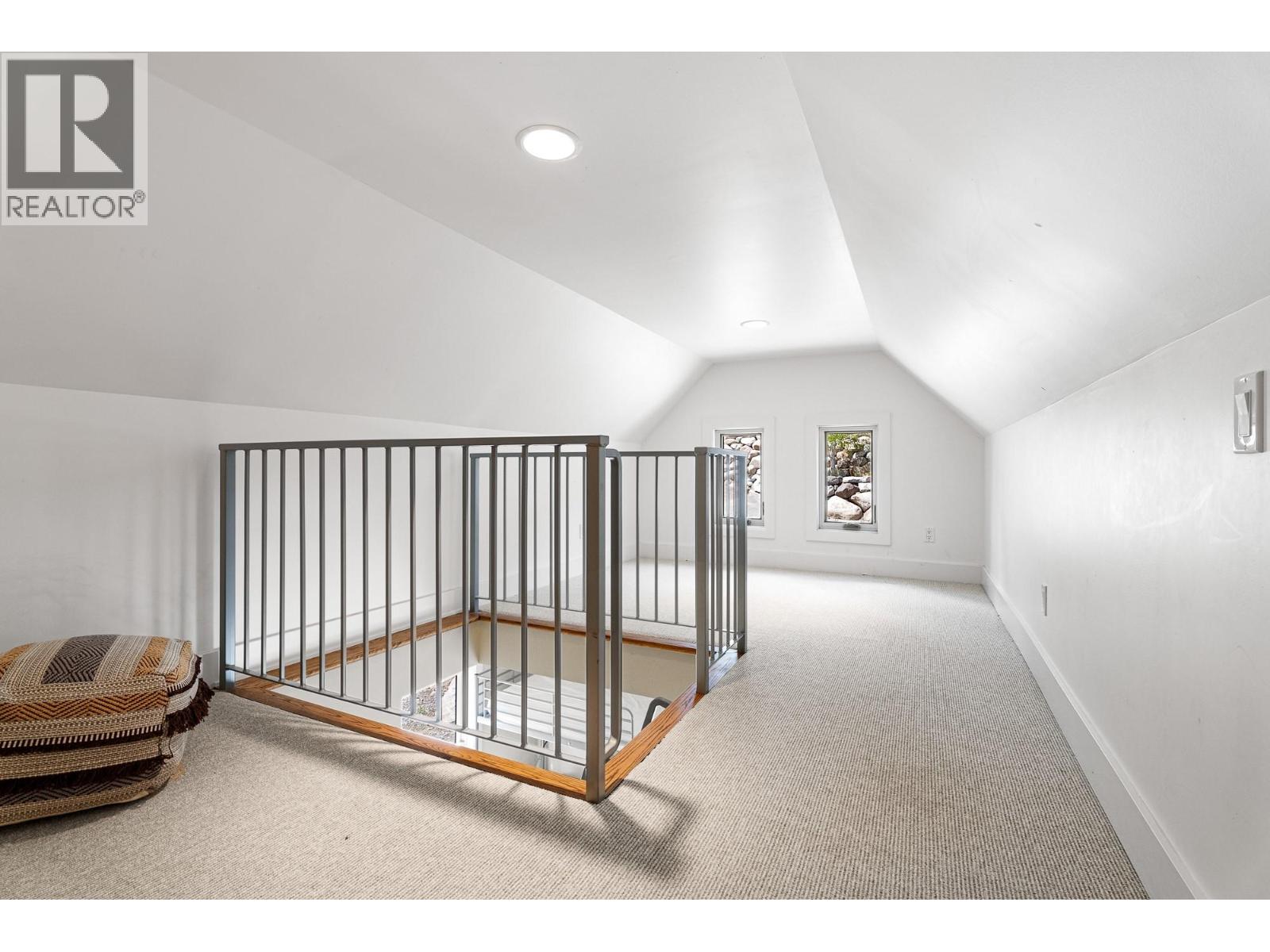 6588 Monck Park Road - 71