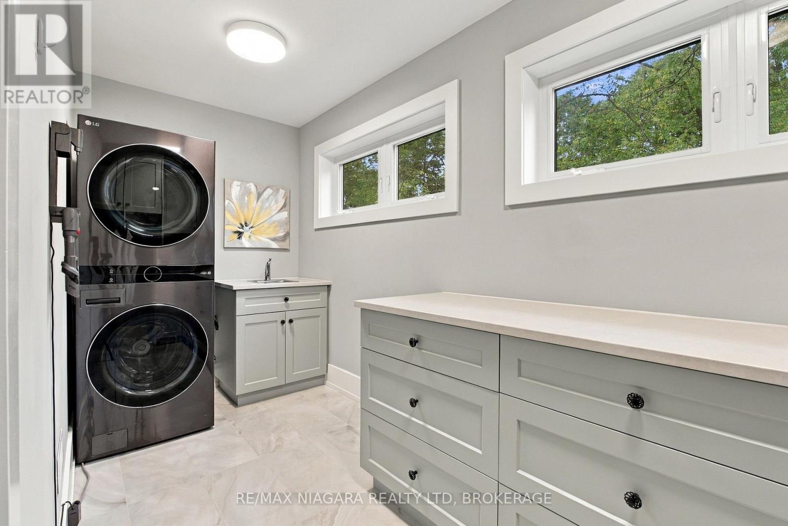 11 WILBERFORCE AVENUE - 31
