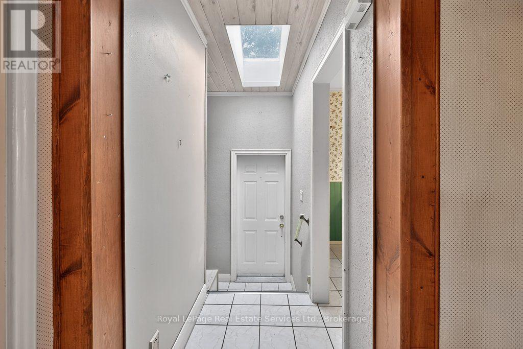 1531 DUNCAN ROAD - 30