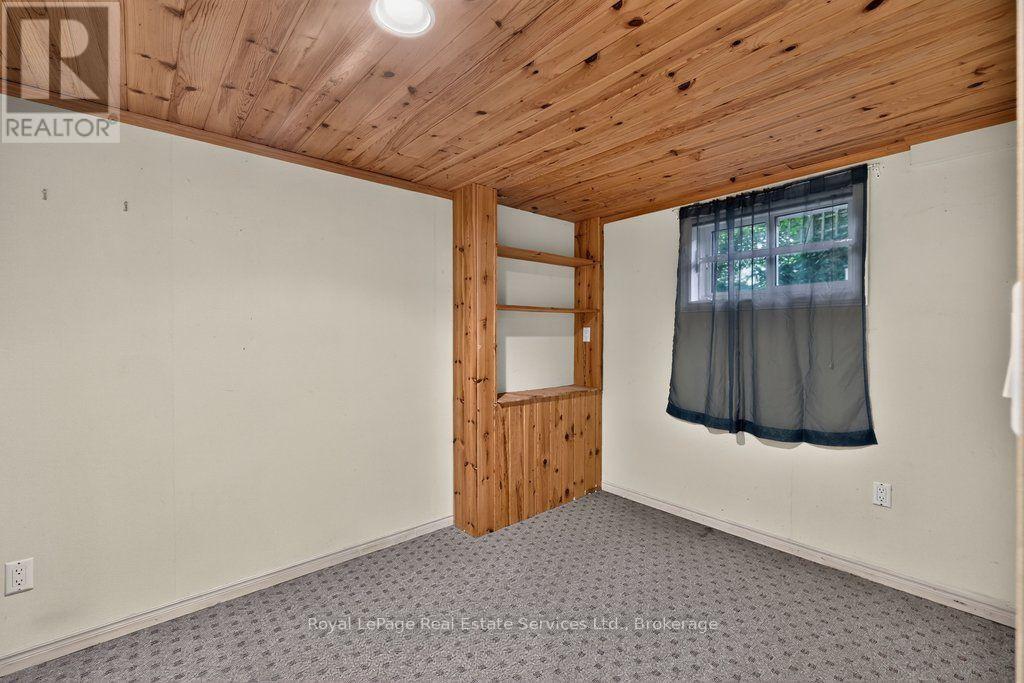 1531 DUNCAN ROAD - 34