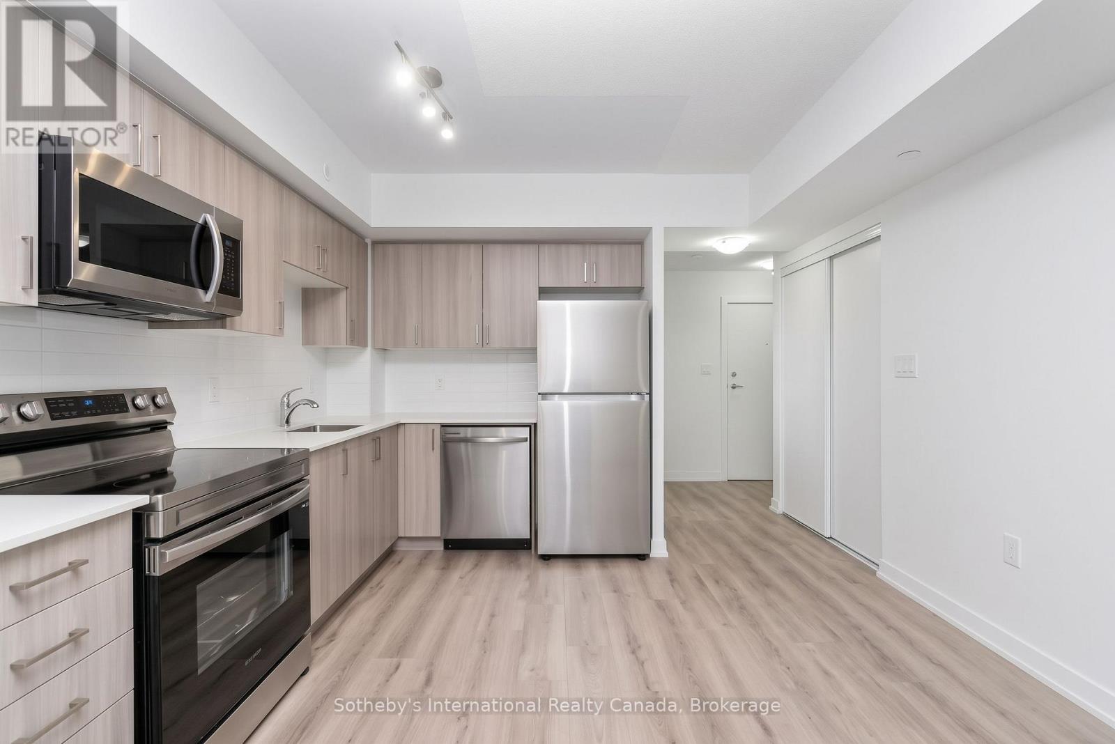#412 556 MARLEE AVENUE - Image 8