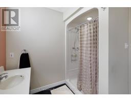755 4th Avenue E, Owen Sound, ON N4K2N5 Photo 20