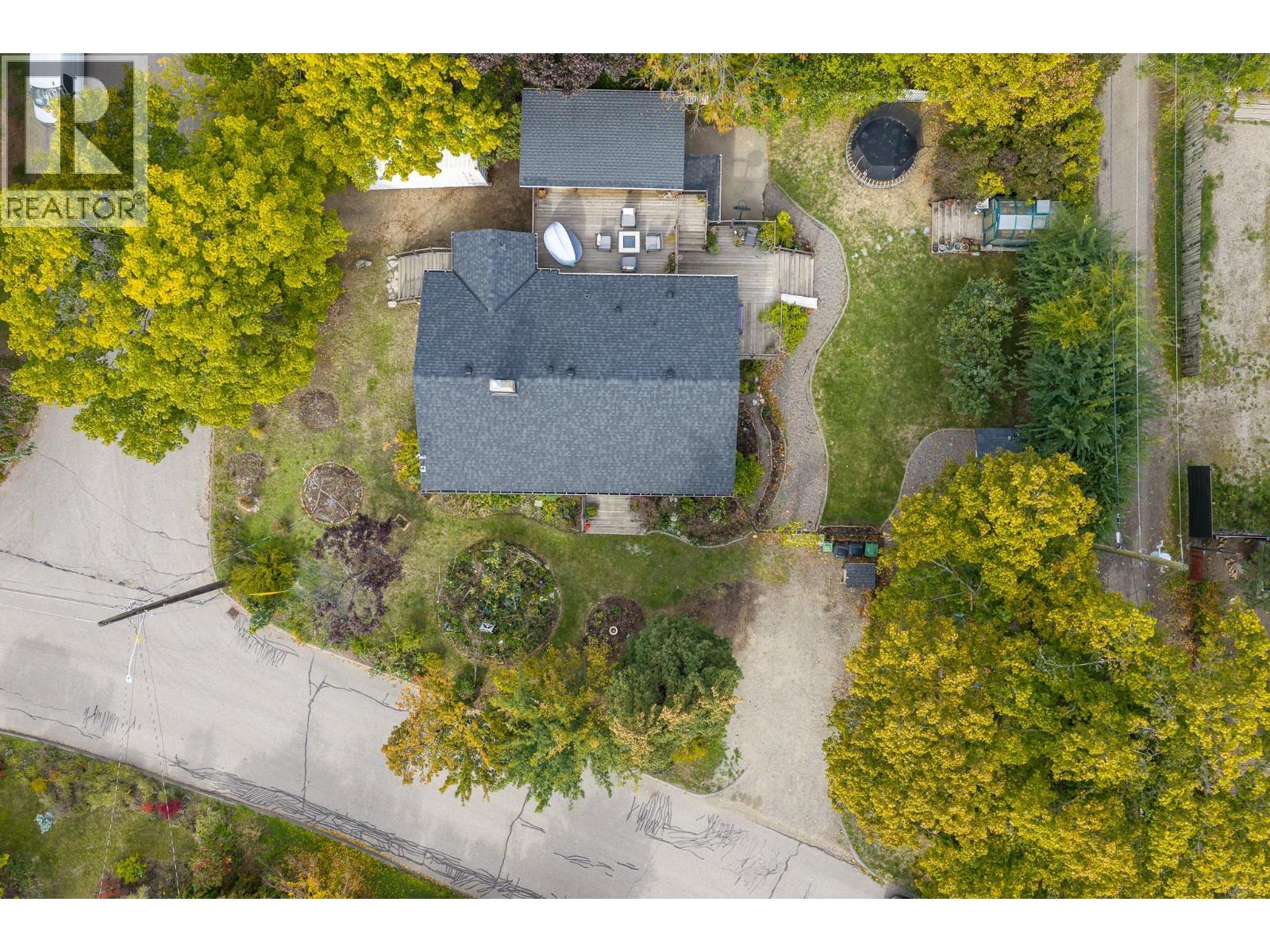 2003 30 Avenue - 54
