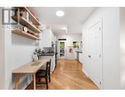 Sitting room - 628 Ossington Avenue, Toronto, ON M6G3T5 Photo 11