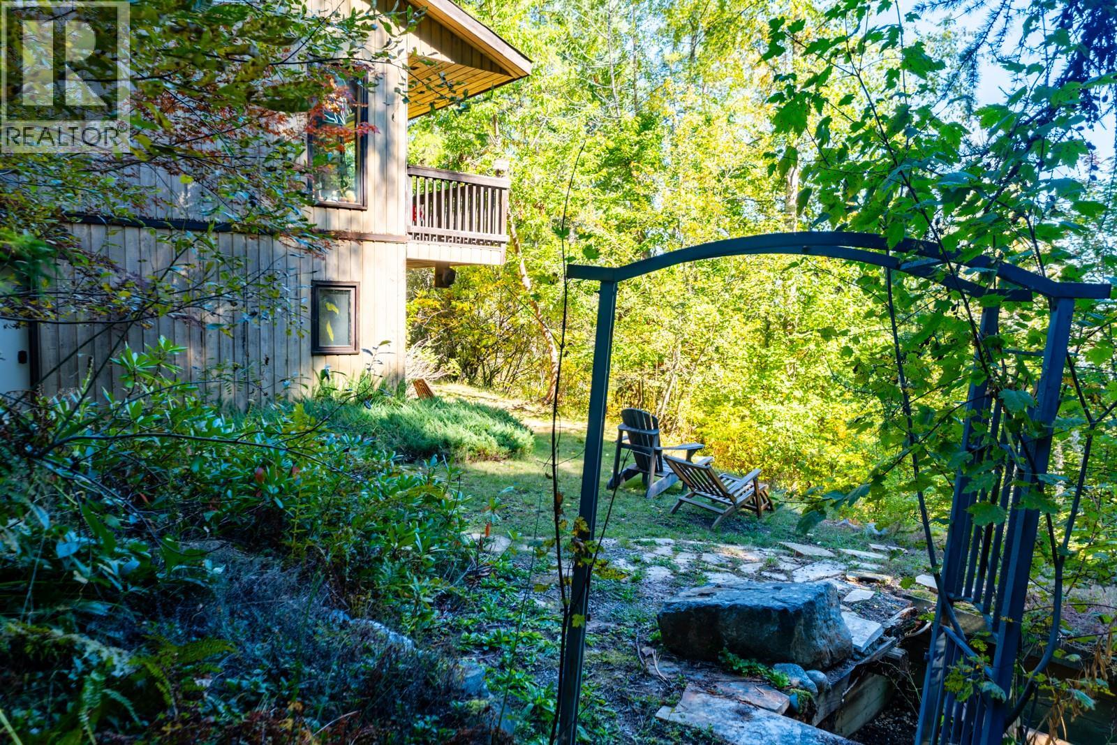 807 Spokane Street - 18