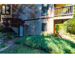 Foyer - 807 Spokane Street, Rossland, BC V0G1Y0 Photo 15