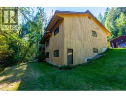 807 Spokane Street, Rossland, BC V0G1Y0 Photo 16