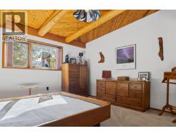 807 Spokane Street, Rossland, BC V0G1Y0 Photo 46