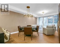 2408 - 180 University Avenue, Toronto, ON M5H0A2 Photo 18