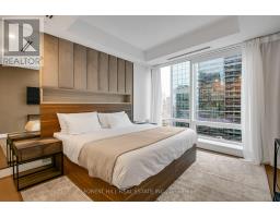 2408 - 180 University Avenue, Toronto, ON M5H0A2 Photo 32