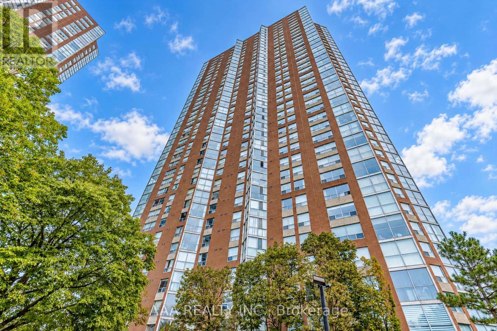2101- 5 Concorde Place, Toronto, ON photo 2