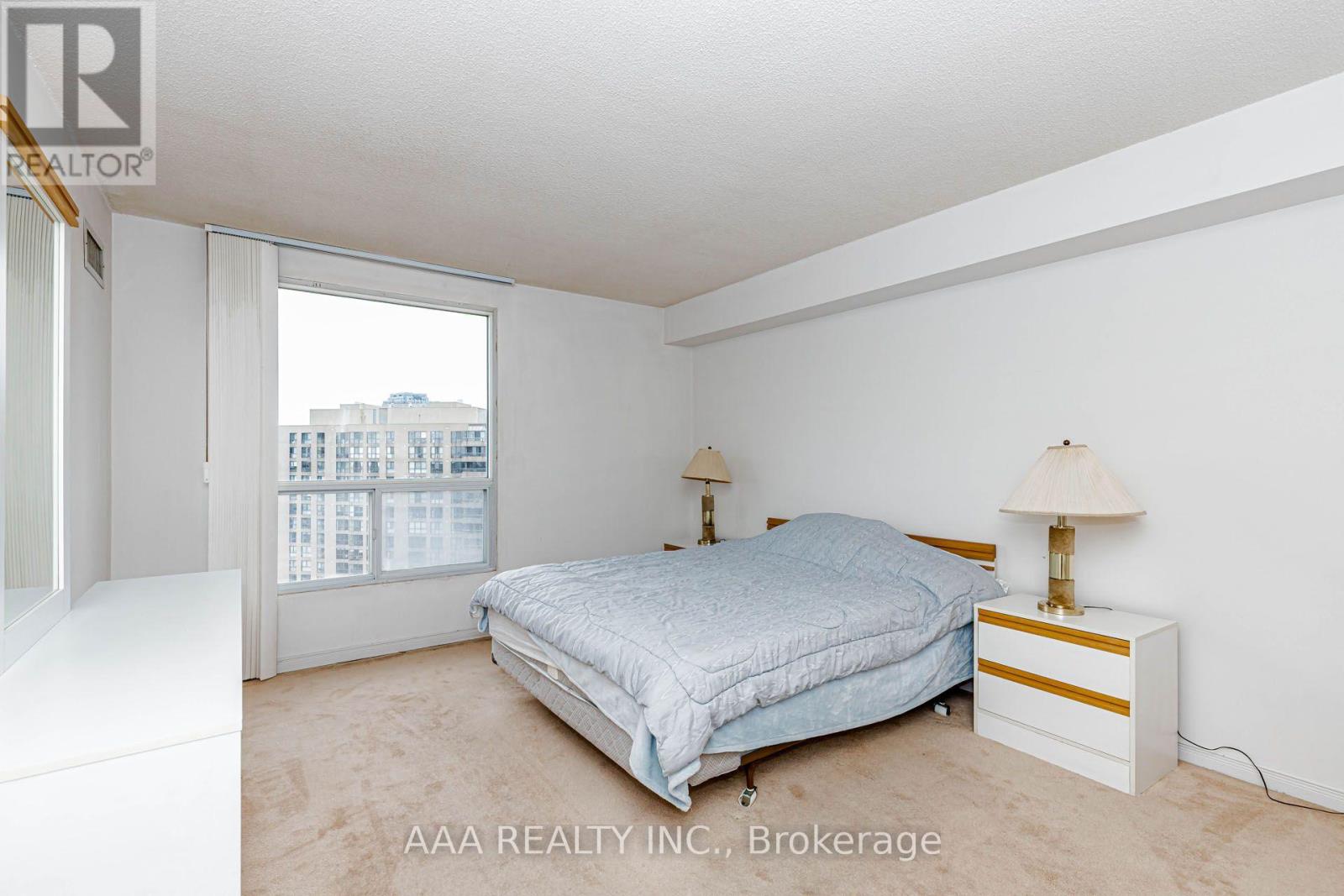 #2101 5 CONCORDE PLACE - 23