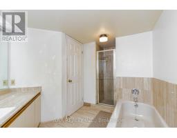 2101 - 5 Concorde Place, Toronto, ON M3C3M8 Photo 28
