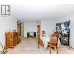 2101 - 5 Concorde Place, Toronto, ON M3C3M8 Photo 9