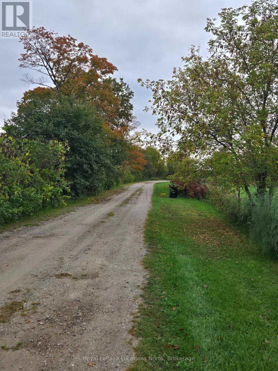 2939 92 County Road, Springwater photo 2