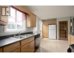 Primary Bedroom - 10 Dunsford Crescent, St  Marys, ON N4X1B1 Photo 9