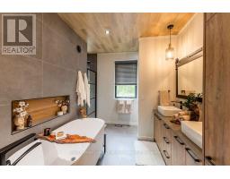 Lot 18 - 113 Gryffin Bluffs Lane, Huntsville, ON P0B1M0 Photo 19