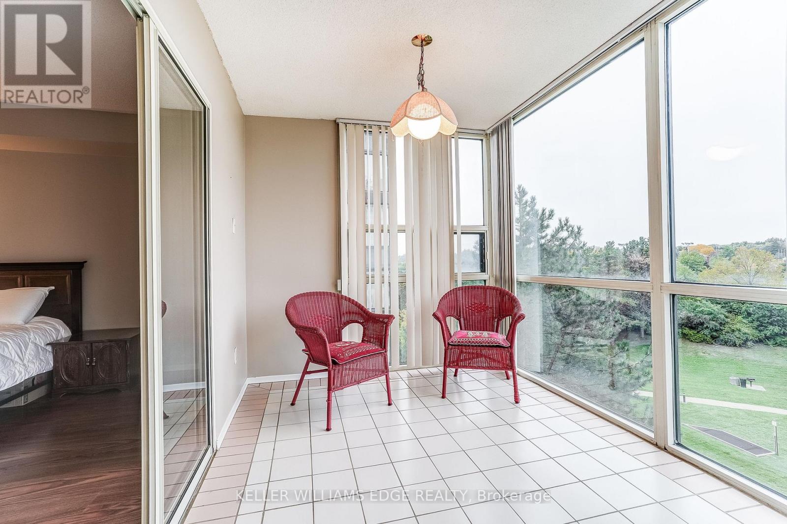 603- 40 Harding Boulevard West, Richmond Hill, ON photo 20