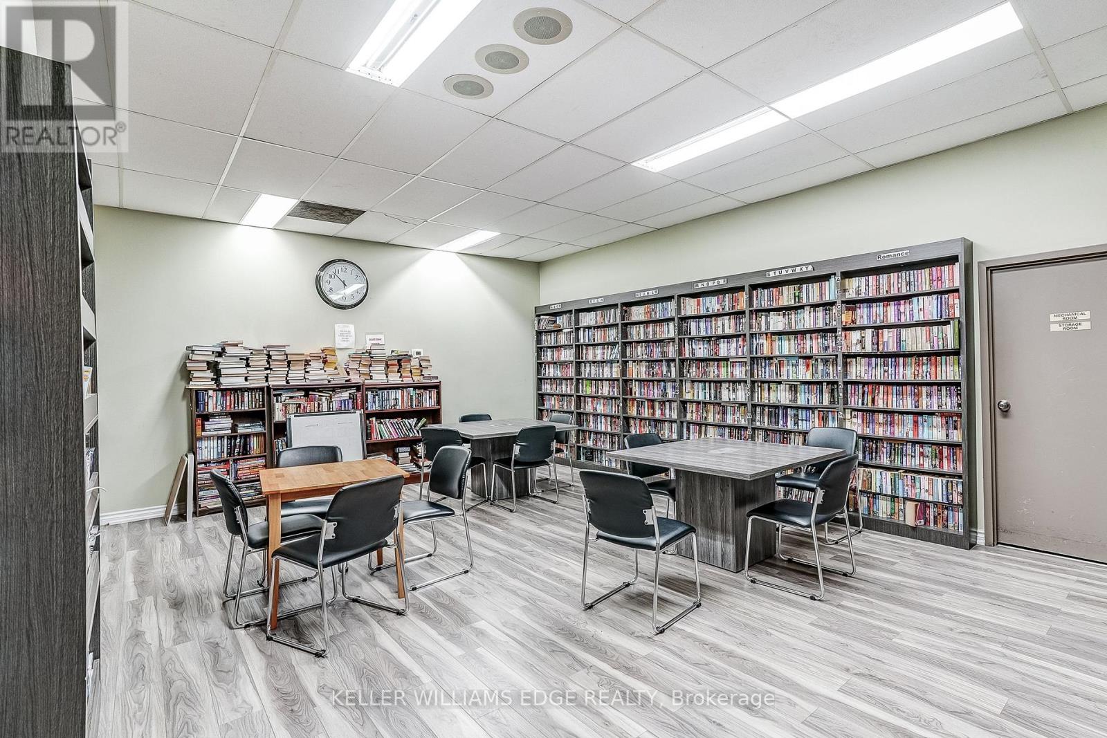 603- 40 Harding Boulevard West, Richmond Hill, ON photo 35
