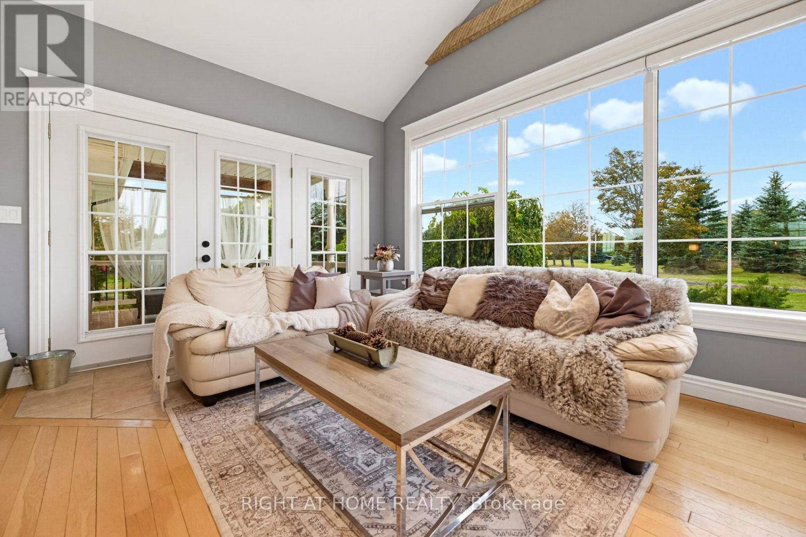 31 Uxbridge Heights Drive, Brock, ON photo 7