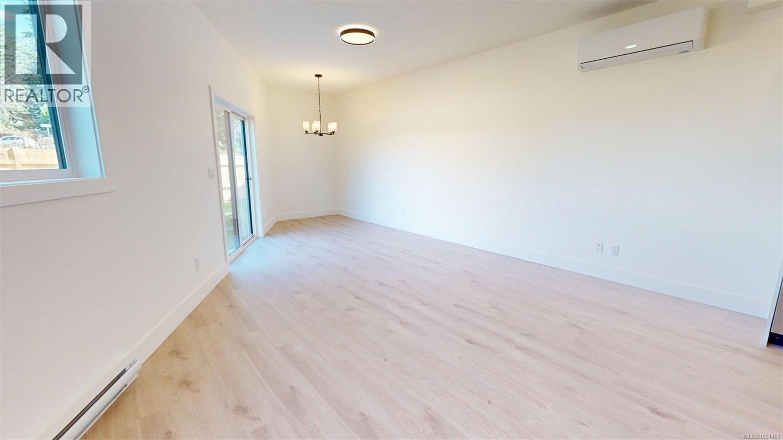 2322 Sparrow Lane - 4
