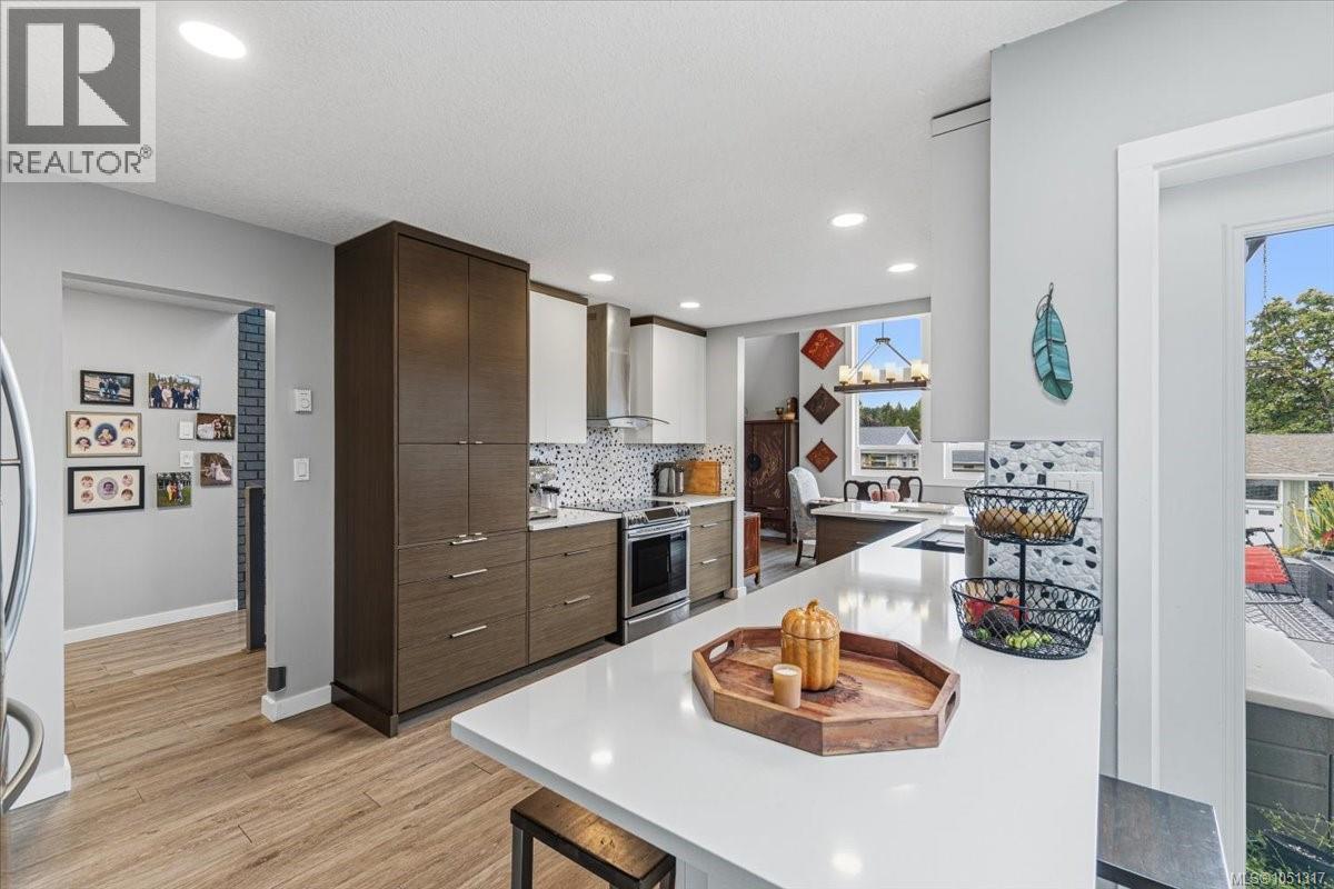3005 Persimmon Pl - Image 17