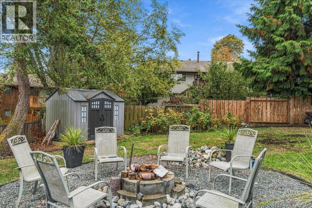 3005 Persimmon Pl - 44