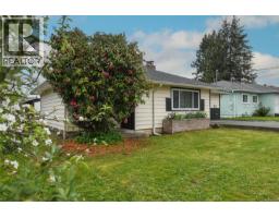 656 14th St, Courtenay, BC V9N1W6 Photo 32
