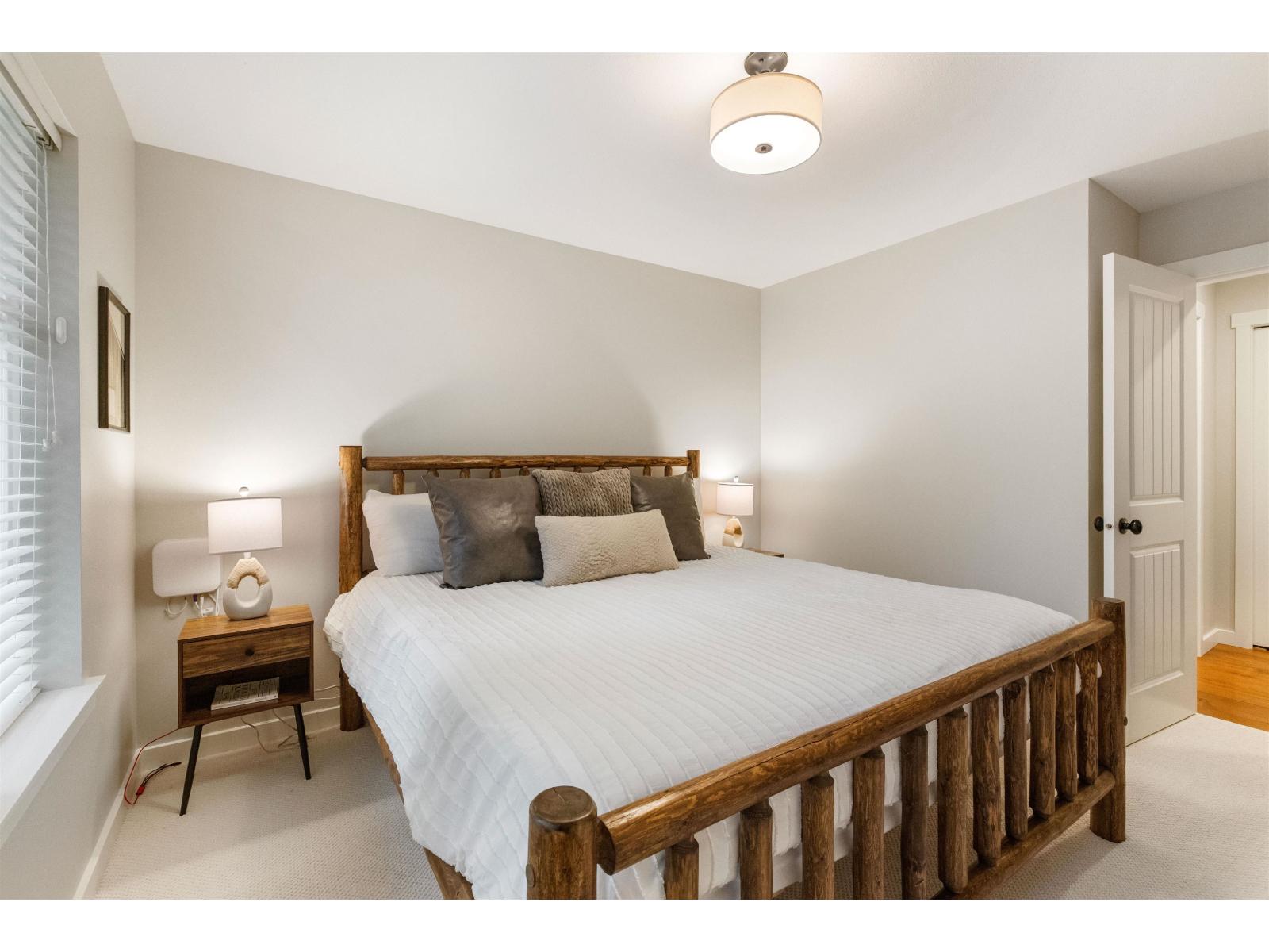 1832 HUCKLEBERRY BEND, Cultus Lake South, Cultus Lake - Image 1