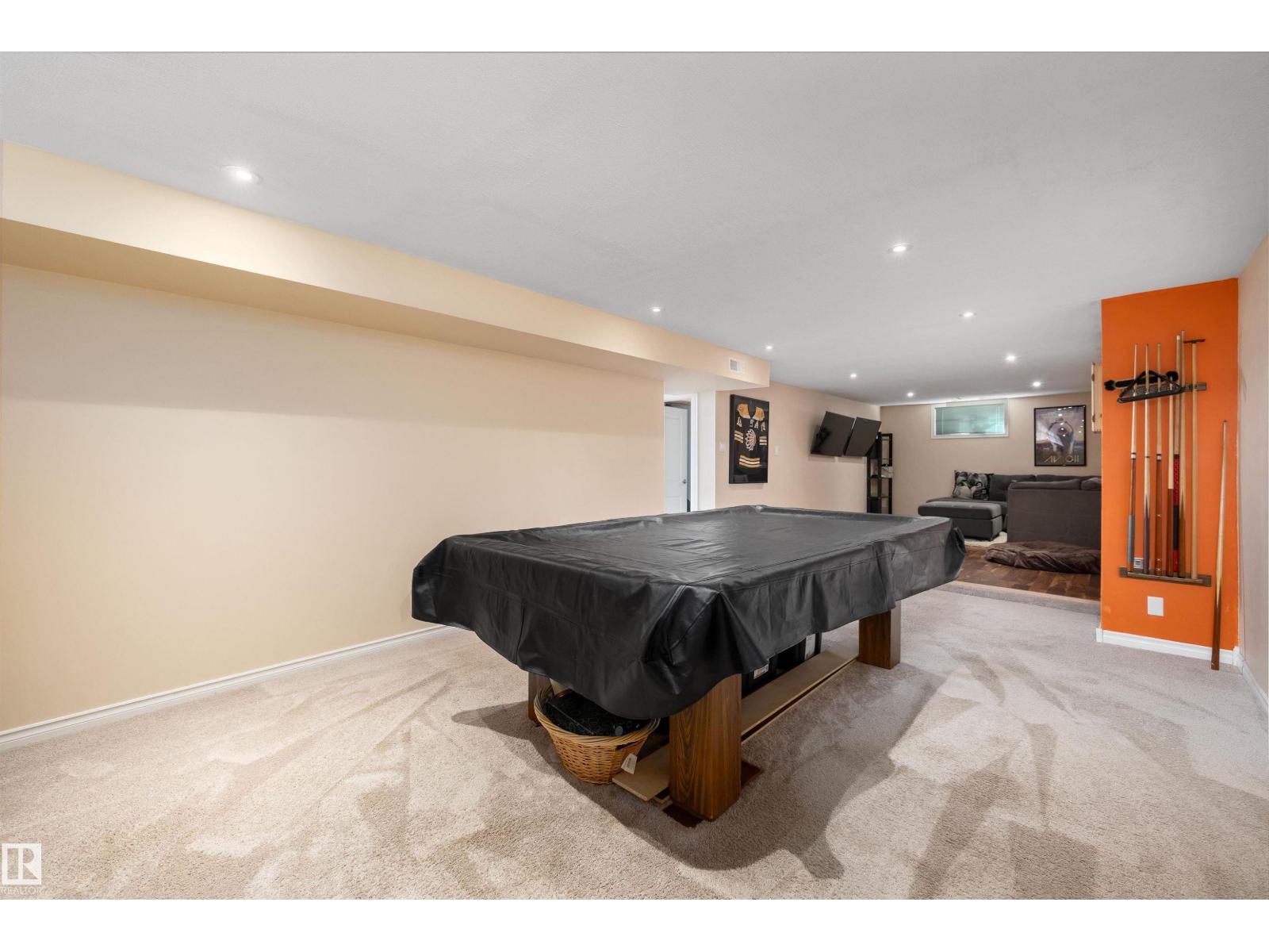 7807 134 AV NW - 26