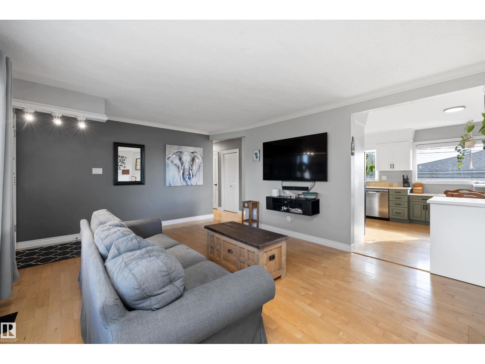 7807 134 AV NW - Image 8