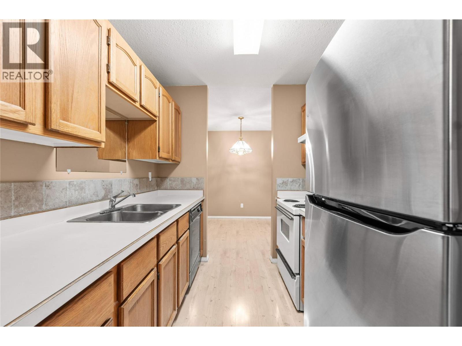 #206 2435 Pleasant Valley Road - 5