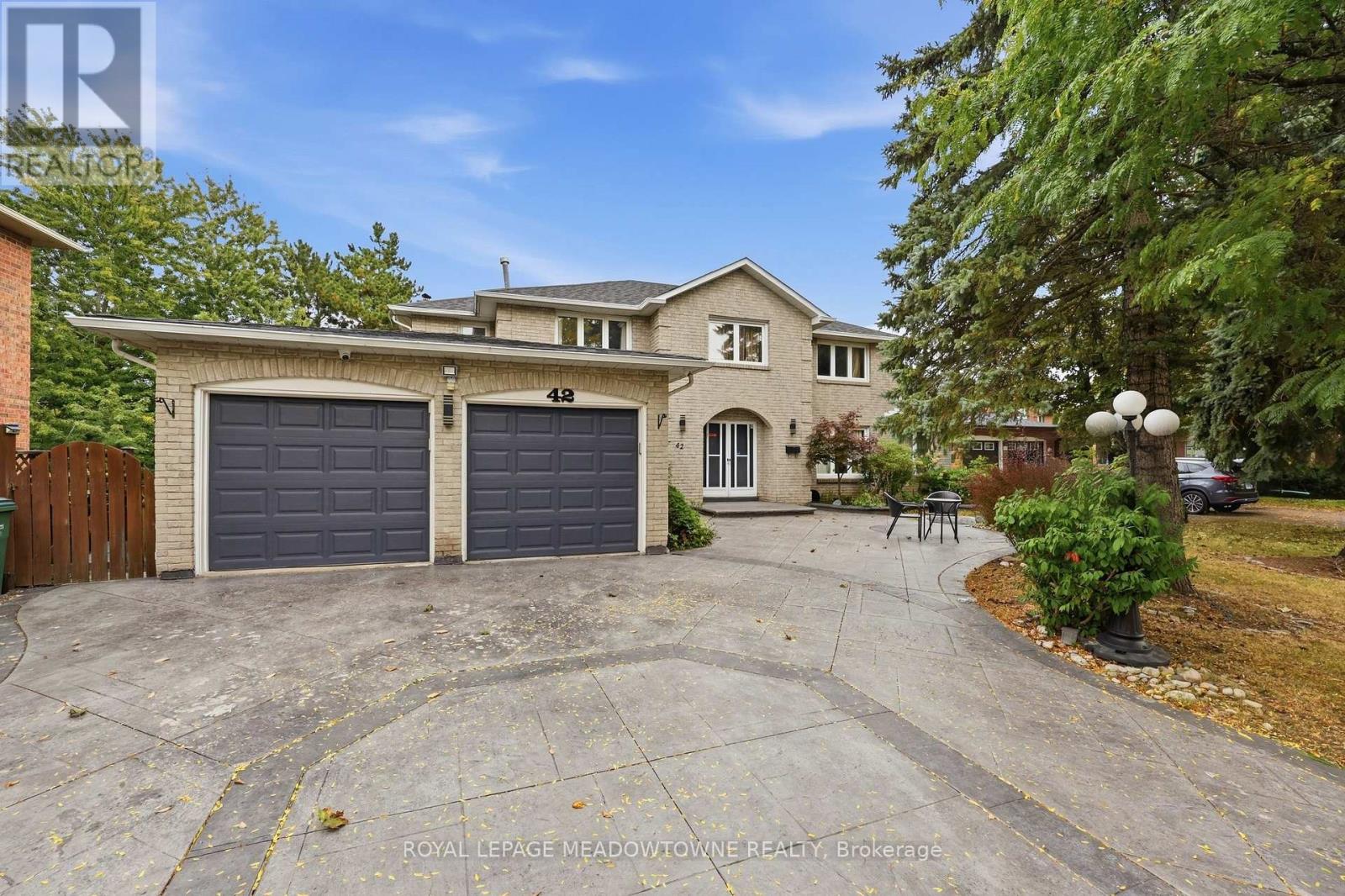 42 Dawnridge Trail, Brampton, ON photo 4