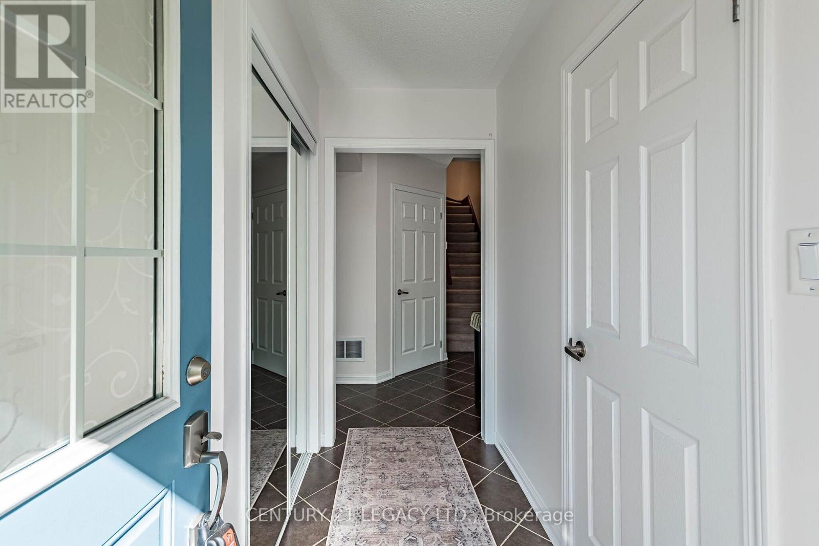 579 SPEYER CIRCLE SW - 4