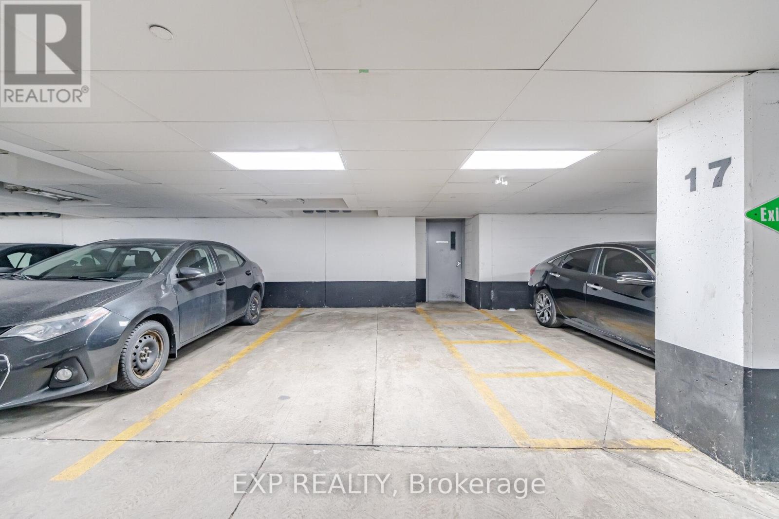 66- 60 Winston Park Boulevard, Toronto, ON photo 35