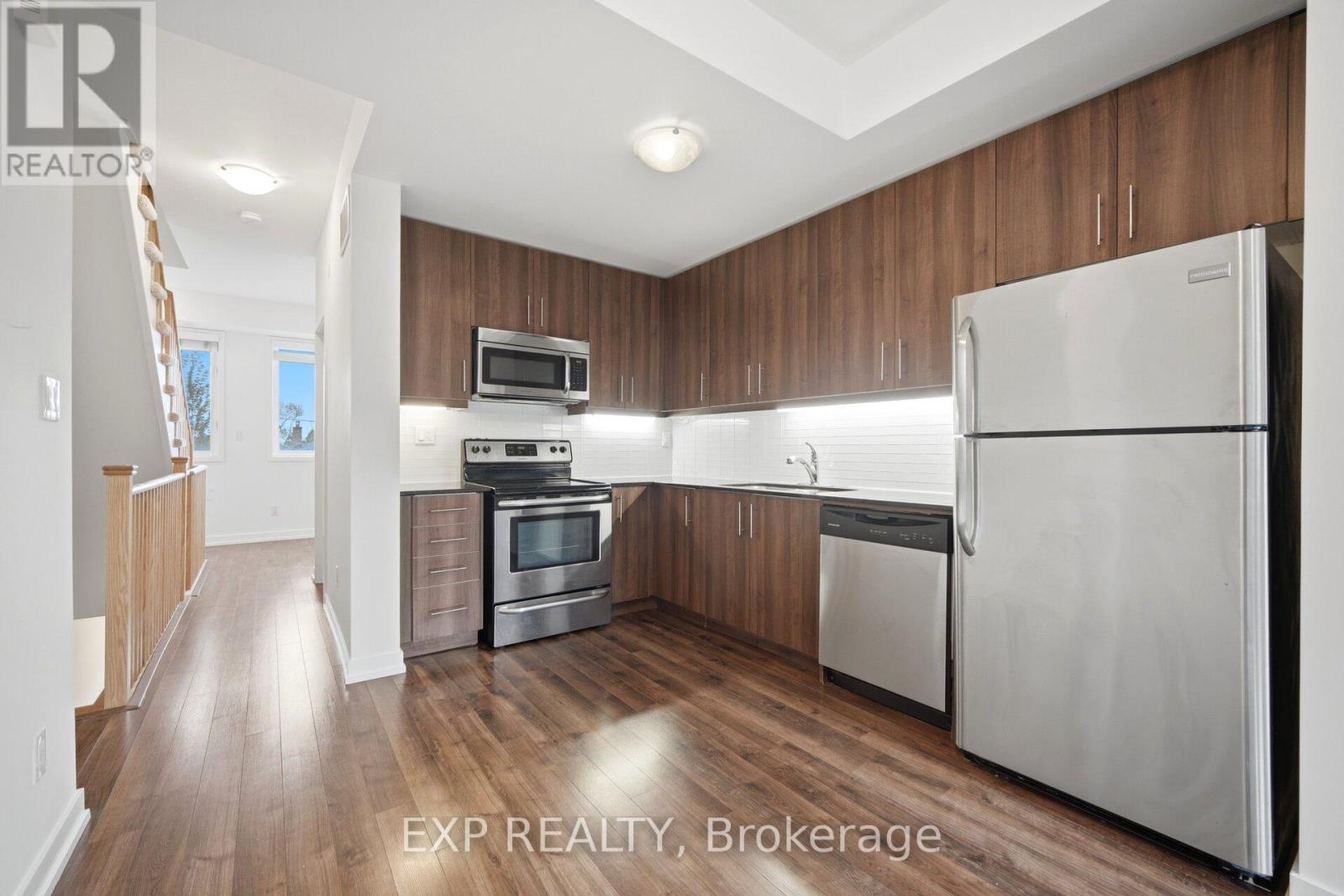 66- 60 Winston Park Boulevard, Toronto, ON photo 8