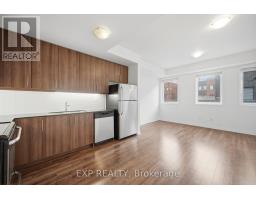 Bathroom - 66 - 60 Winston Park Boulevard, Toronto, ON M3K0A4 Photo 6
