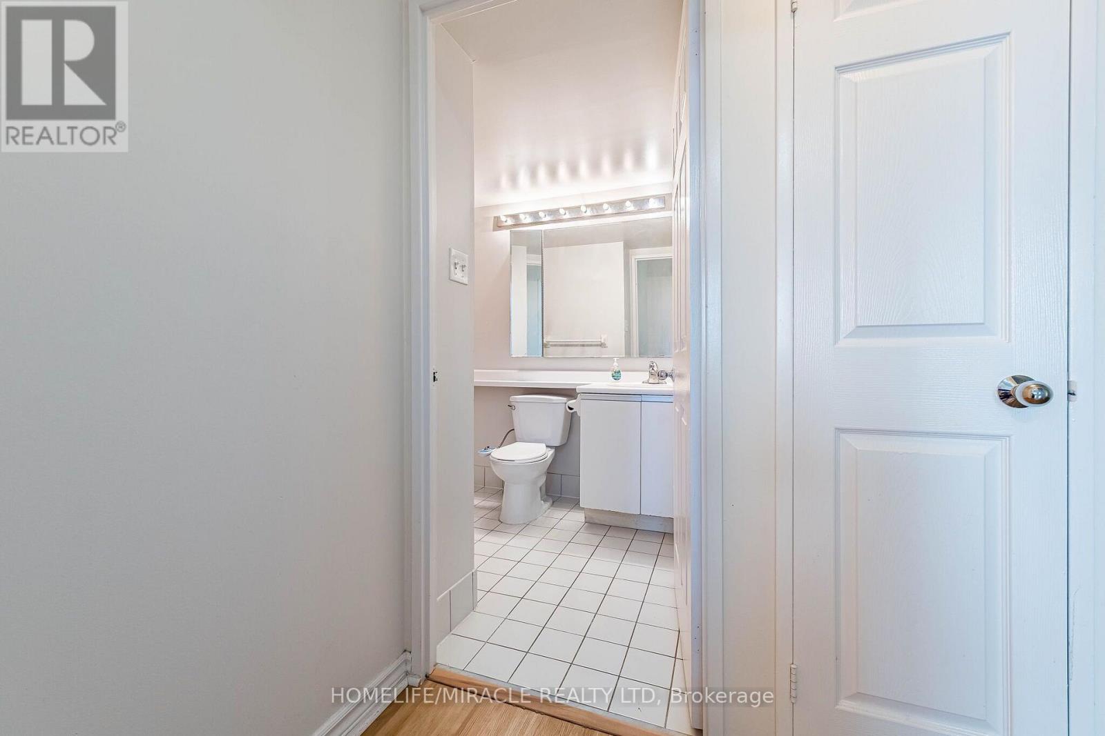 #1809 30 MALTA AVENUE - 27