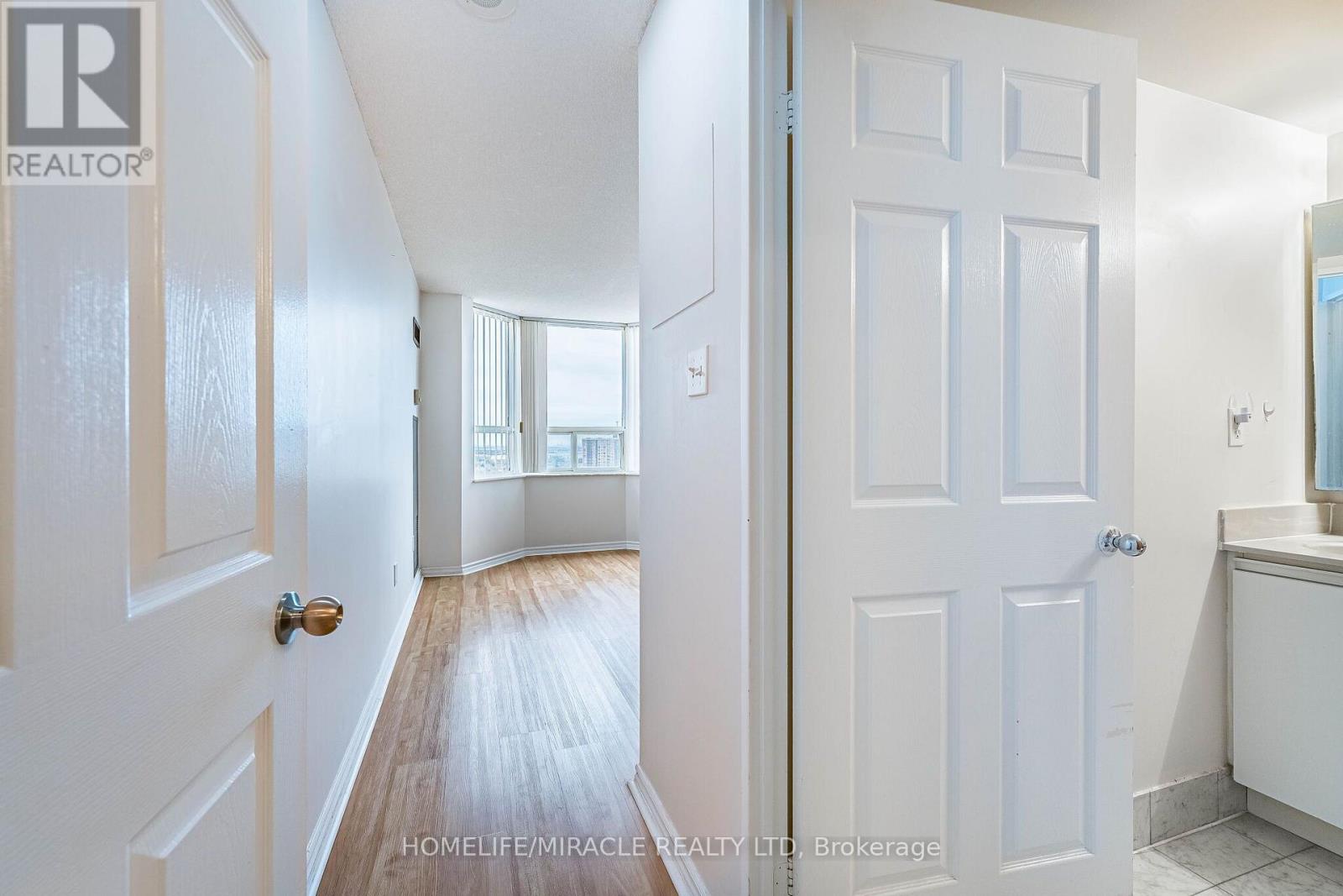 1809- 30 Malta Avenue, Brampton, ON photo 29
