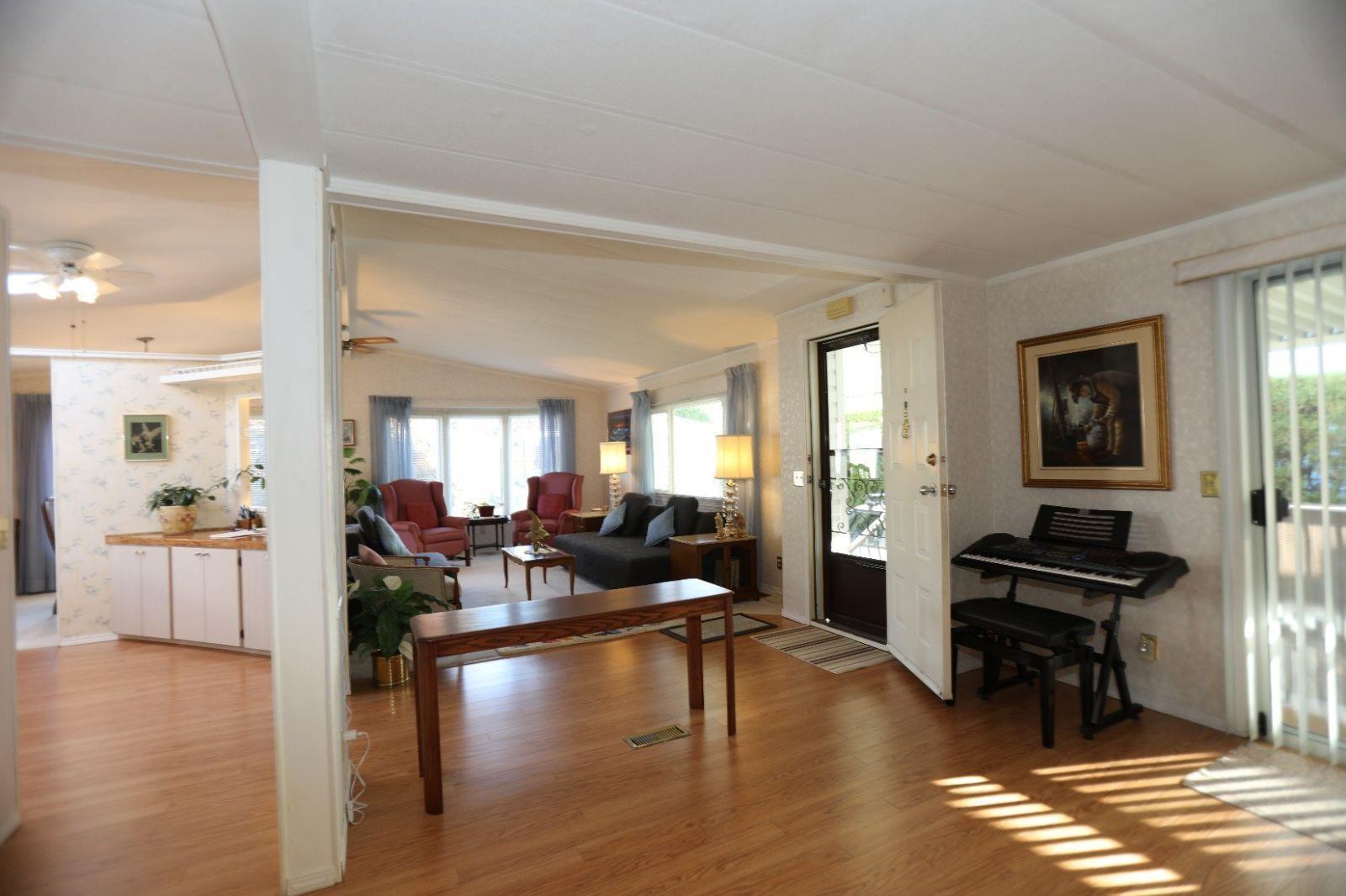 Photo of 112 2303 CRANLEY DRIVE 9