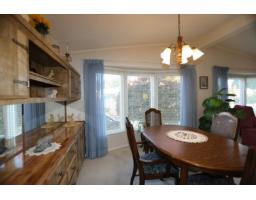 112 2303 Cranley Drive, Surrey, BC V4A8Y1 Photo 6