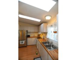 112 2303 Cranley Drive, Surrey, BC V4A8Y1 Photo 8
