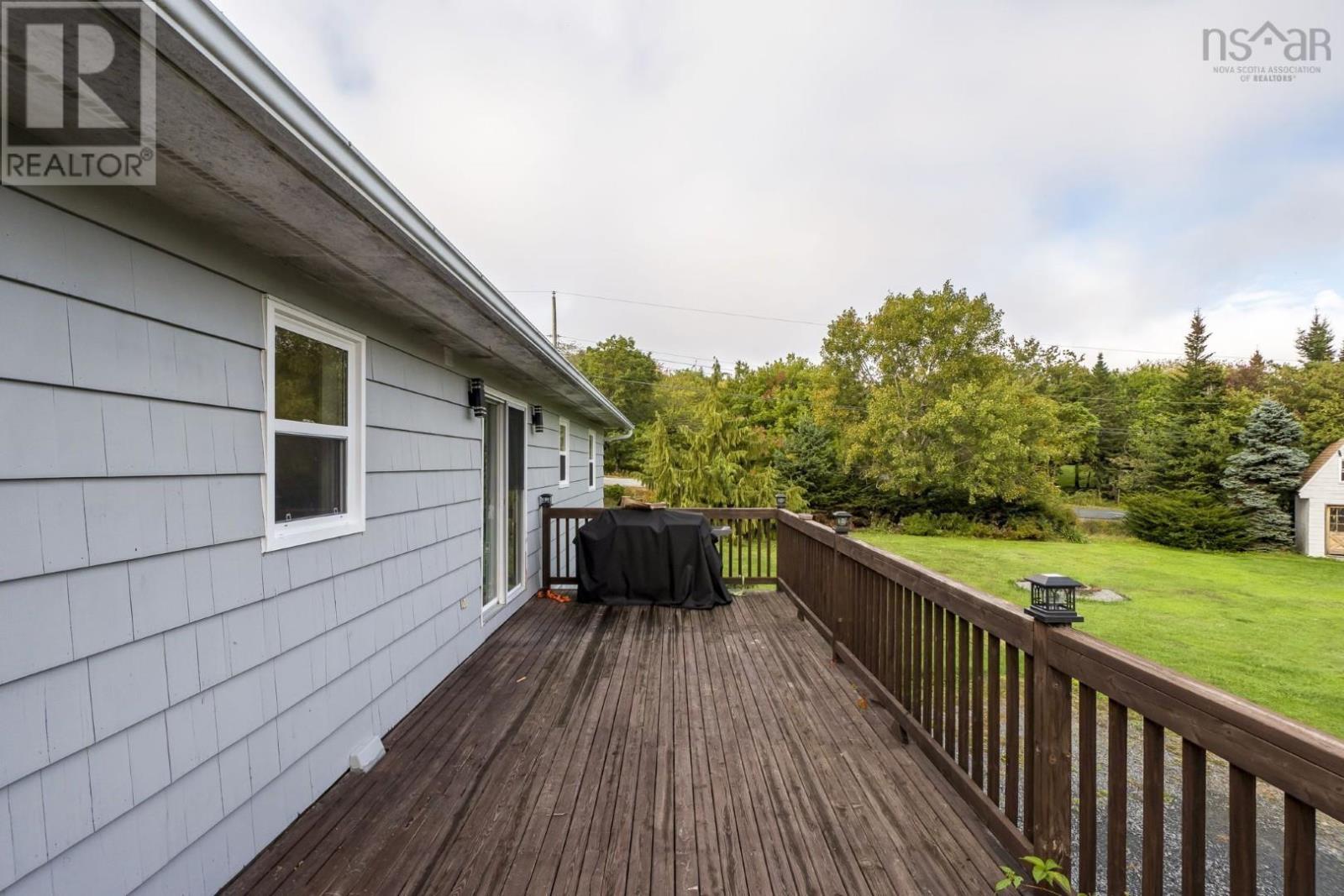 57 Bayview Drive - Image 23