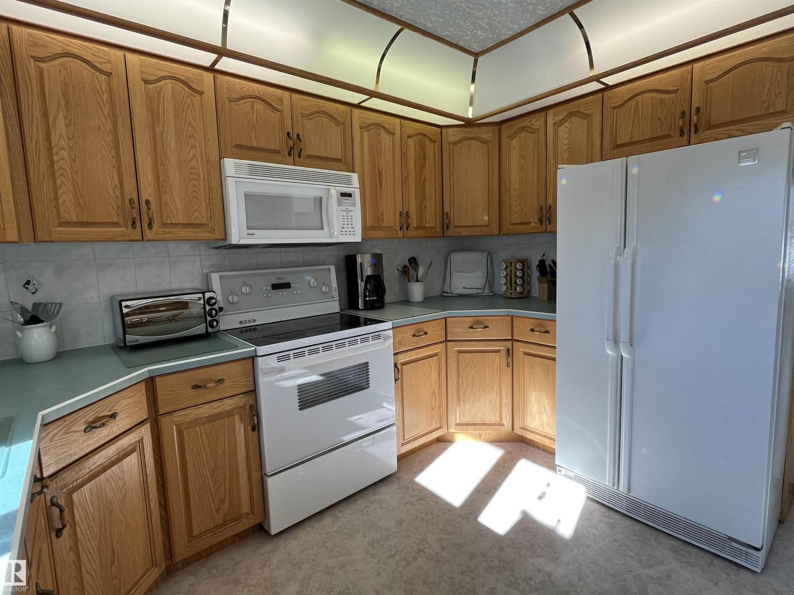 16131 110B AV NW - 6