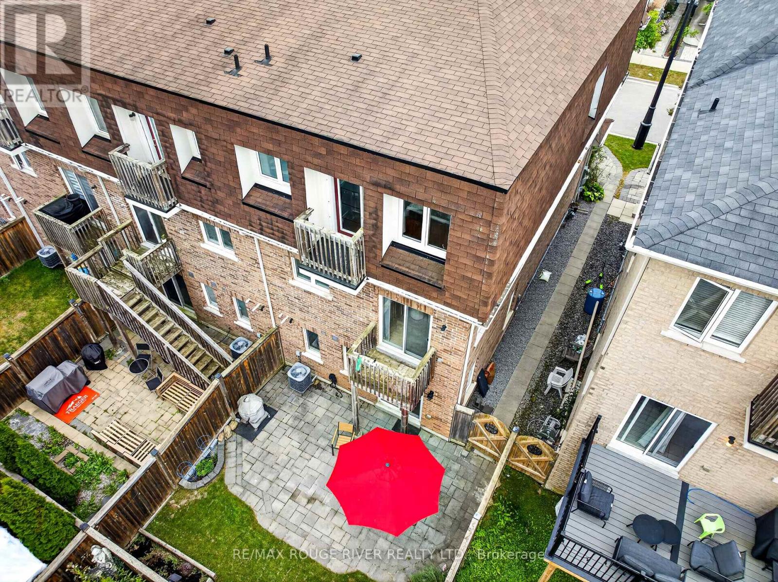 1594 Brandy Court, Pickering, ON photo 41